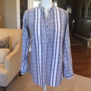 Chic Connection Blouse in Medium